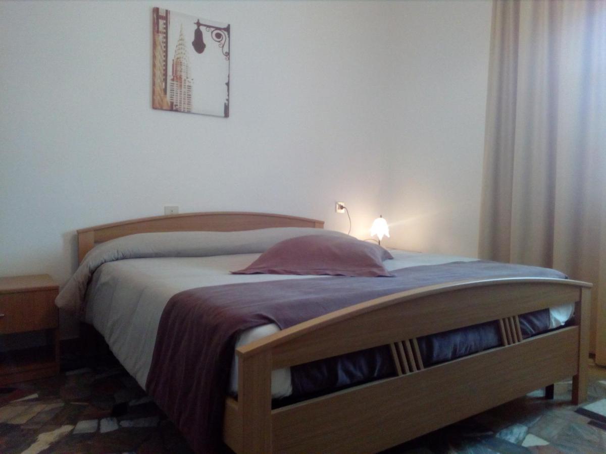 Hotel Ristorante Miravalle Тельйо Екстер'єр фото